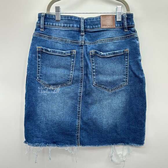 Maurices Distressed Denim Mini Skirt Size 2 - Picture 2 of 3